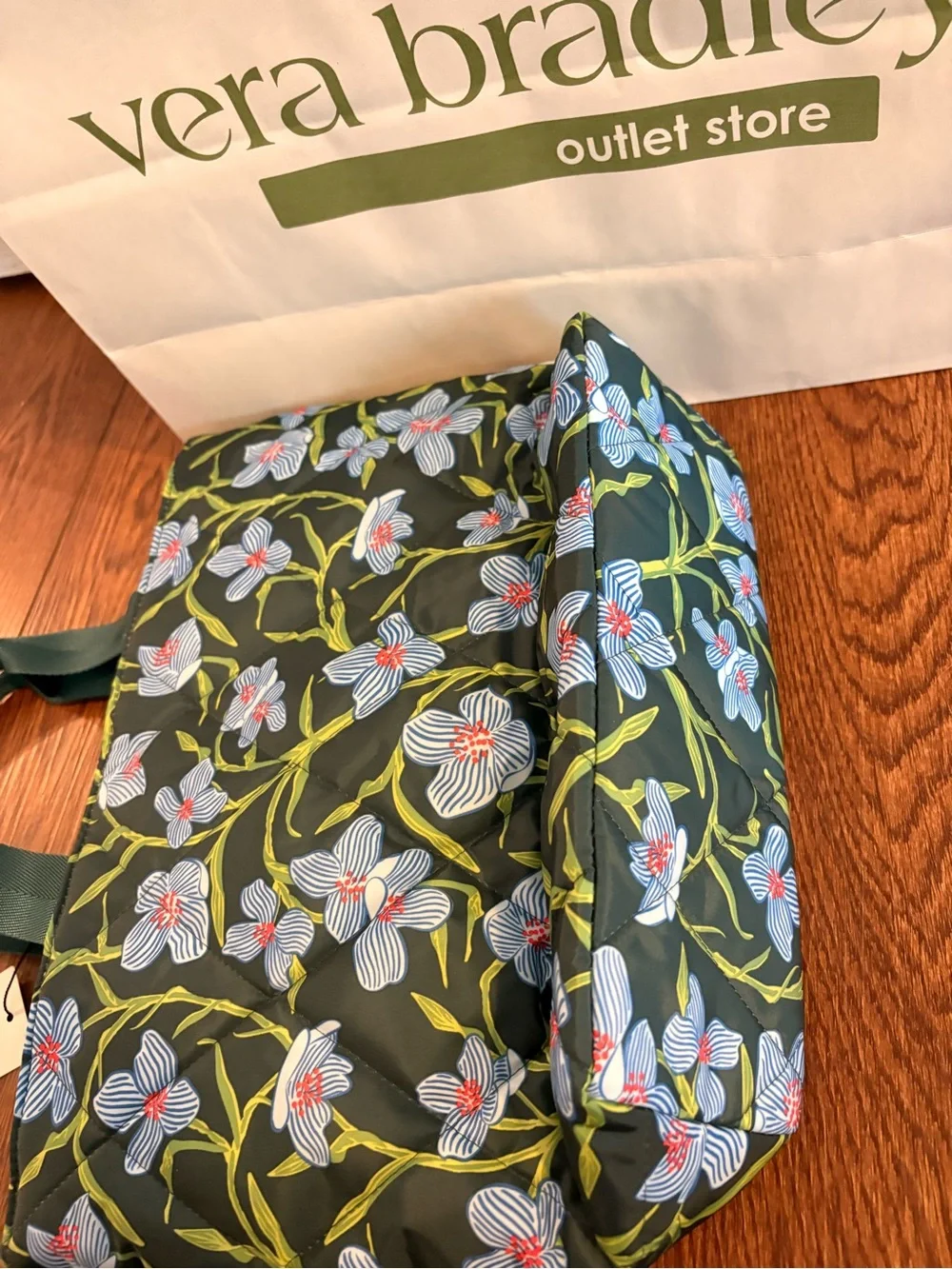 Vera Bradley Navy Green Floral Quilted Lunch Tote